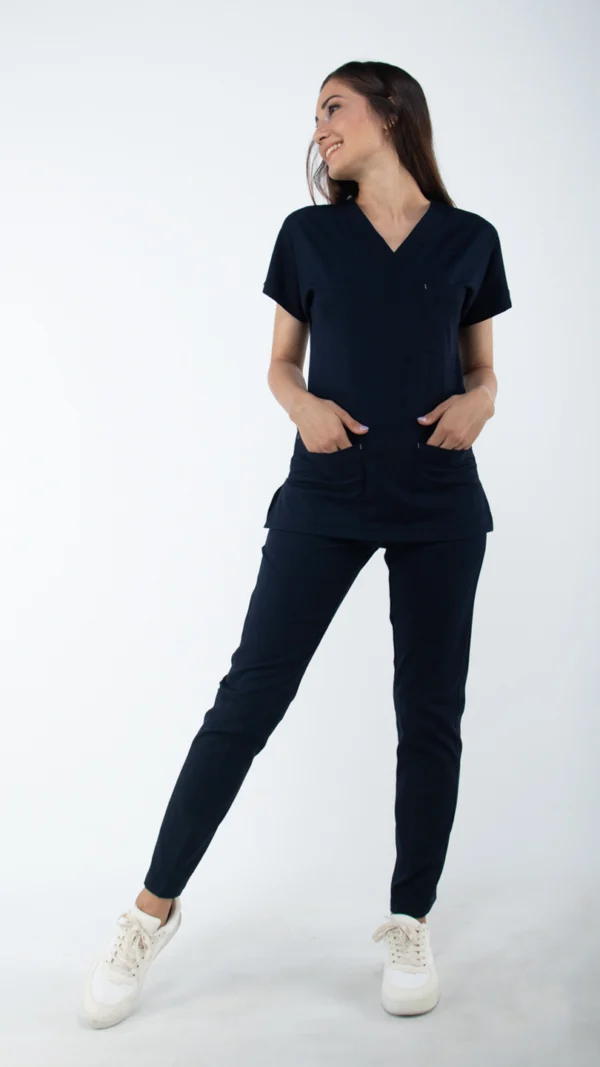 Ženske pantalone teget my medical house